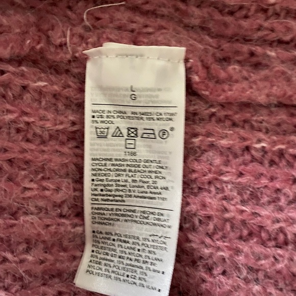 Old Navy pink dusk sweater with cowlneck, size large, polyester/nylon/wool - Picture 13 of 13